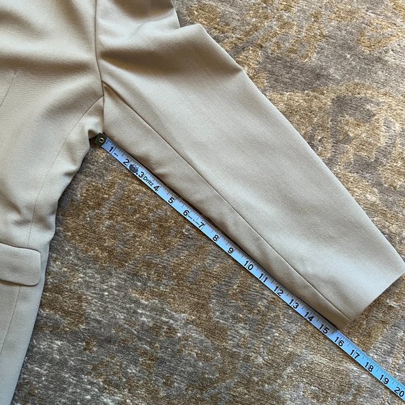 Giorgio Armani Le Collezioni Stone Wool  2 Piece Skirt Suit 14 - Picture 9 of 15